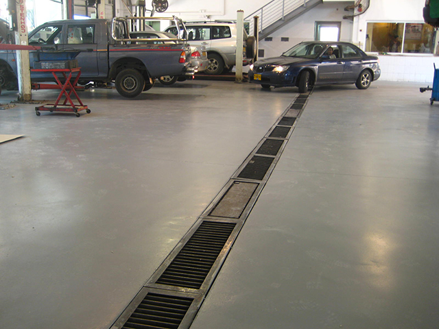 אפוקסי במוסך ברעננה