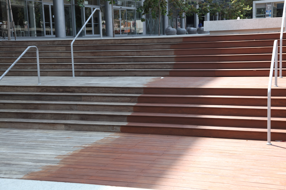 חידוש דק היטק פארק