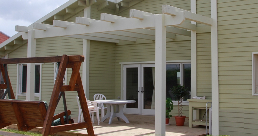 פרגולות של זיו אלון