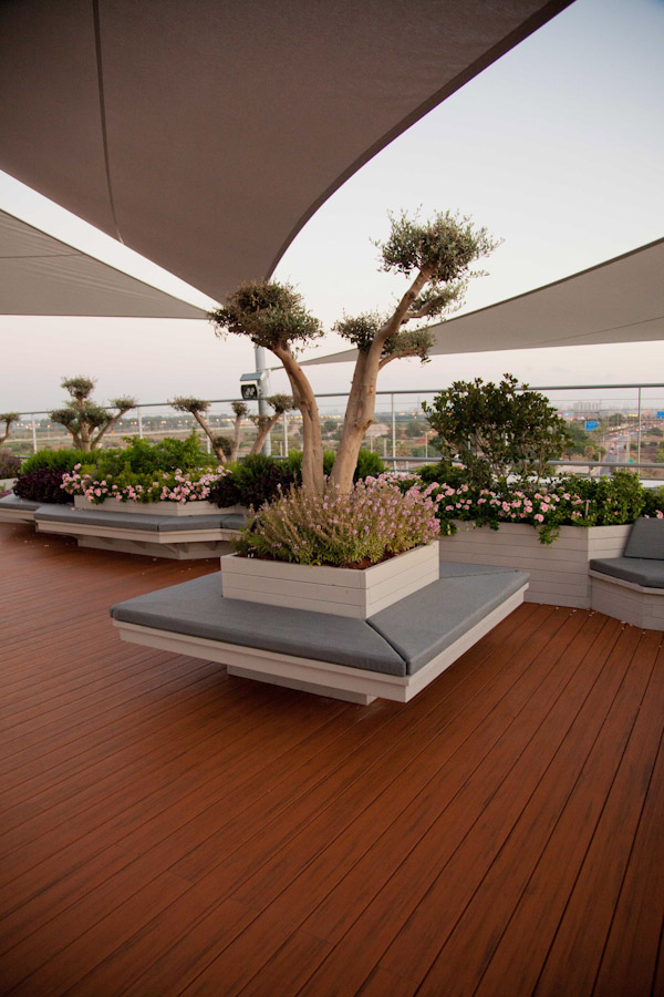 גג משרדים בהרצליה