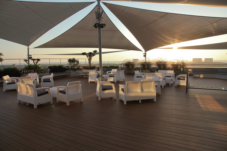 גג משרדים בהרצליה