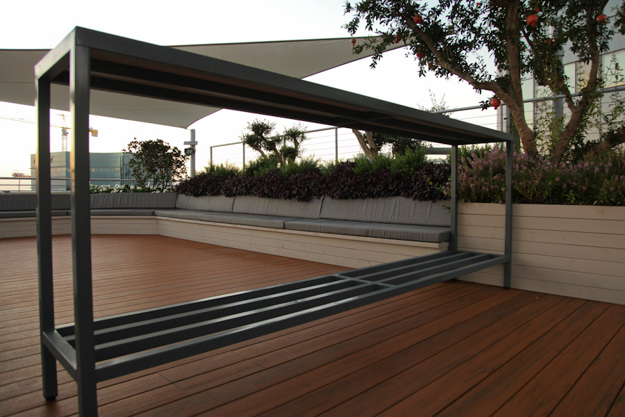 גג משרדים בהרצליה