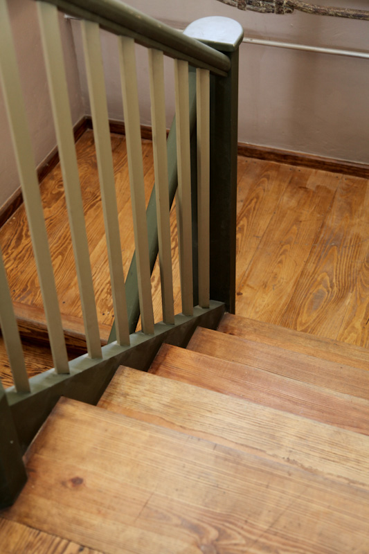 רצפות ותקרות פנים במתחם שרונה 2