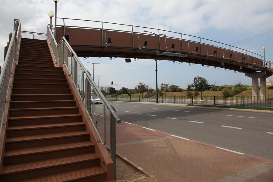 גשר בנתניה - אחרי טיפול