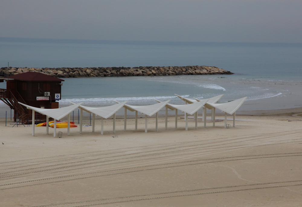 פרגולות חוף אכדיה