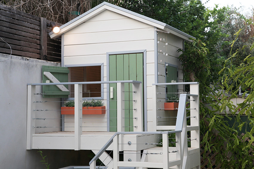 בית ילדים מעץ