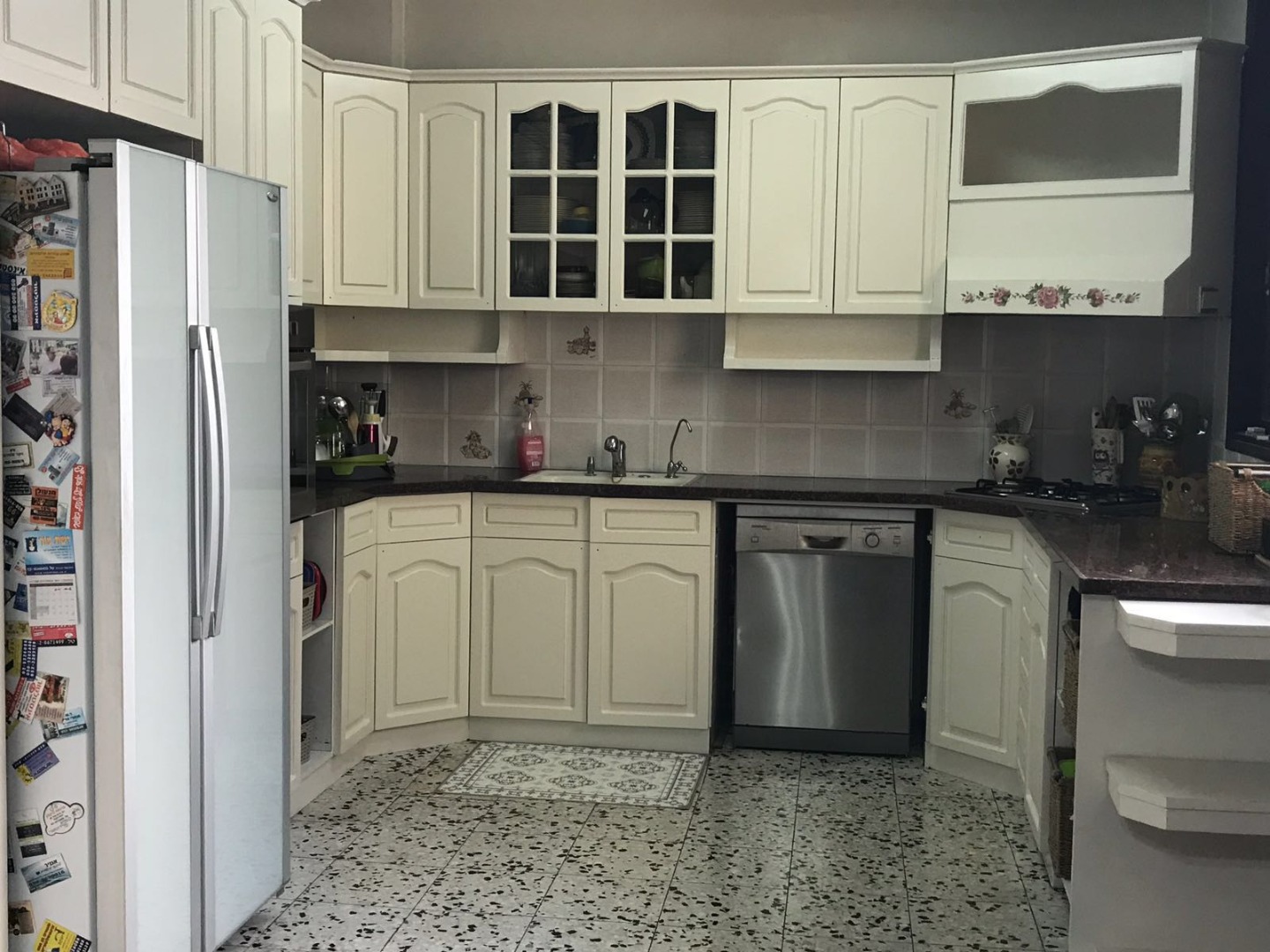 חידוש מטבח עץ