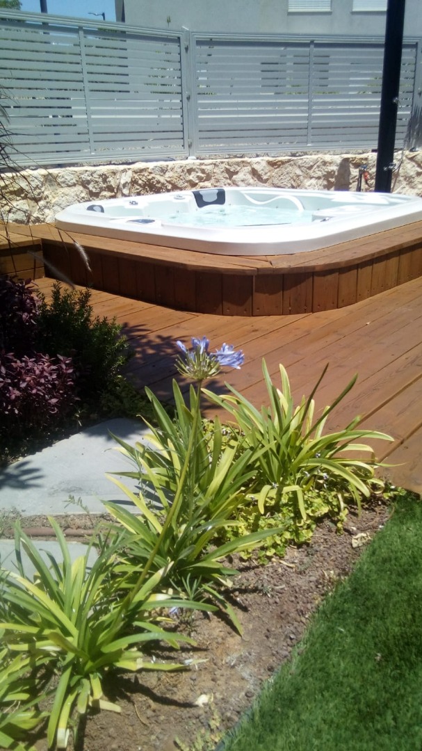 חידוש דק אורן - דקמן